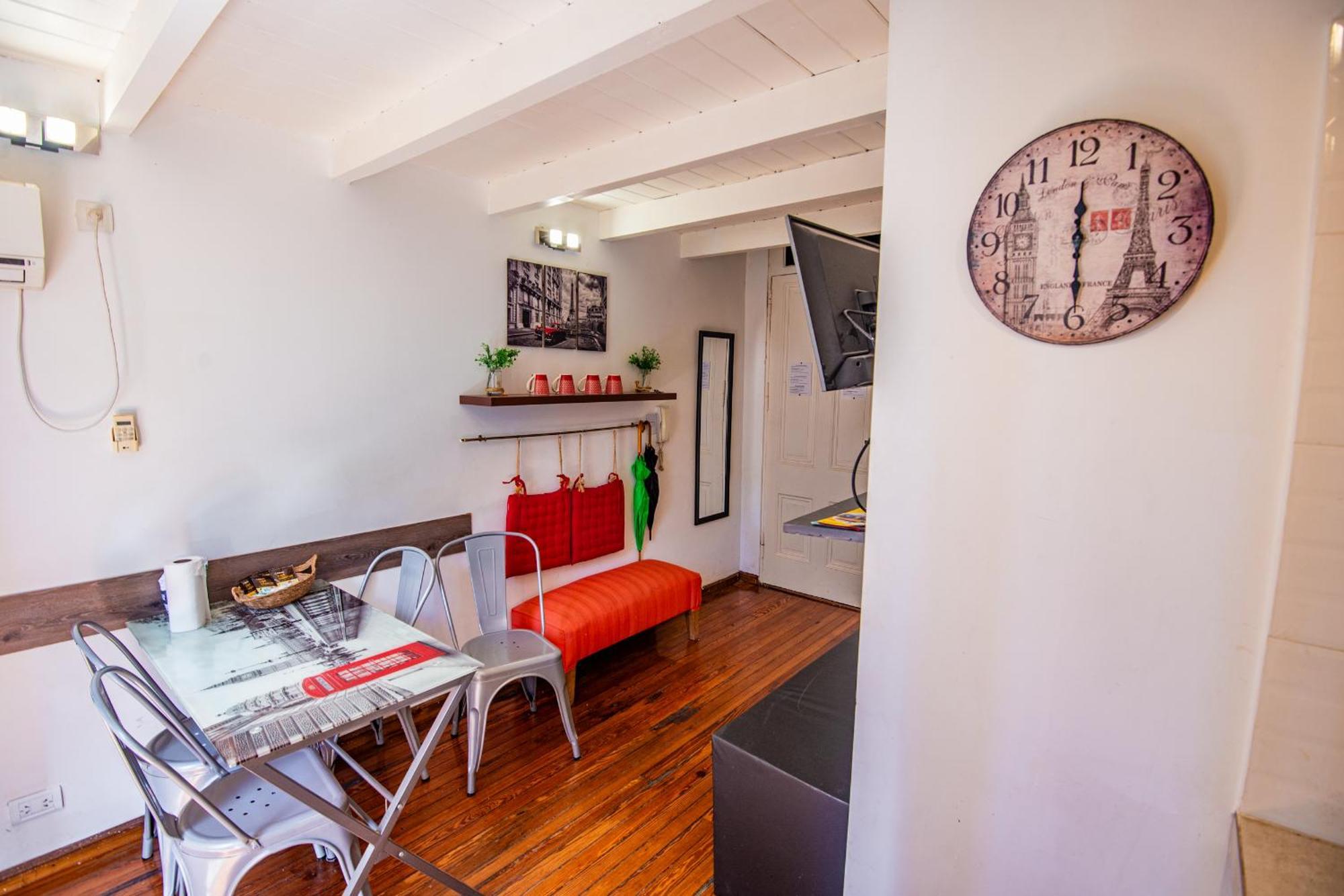 Duplex En Centro Historico Y Turistico Sobre Av. De Mayo Buenos Aires Exteriör bild