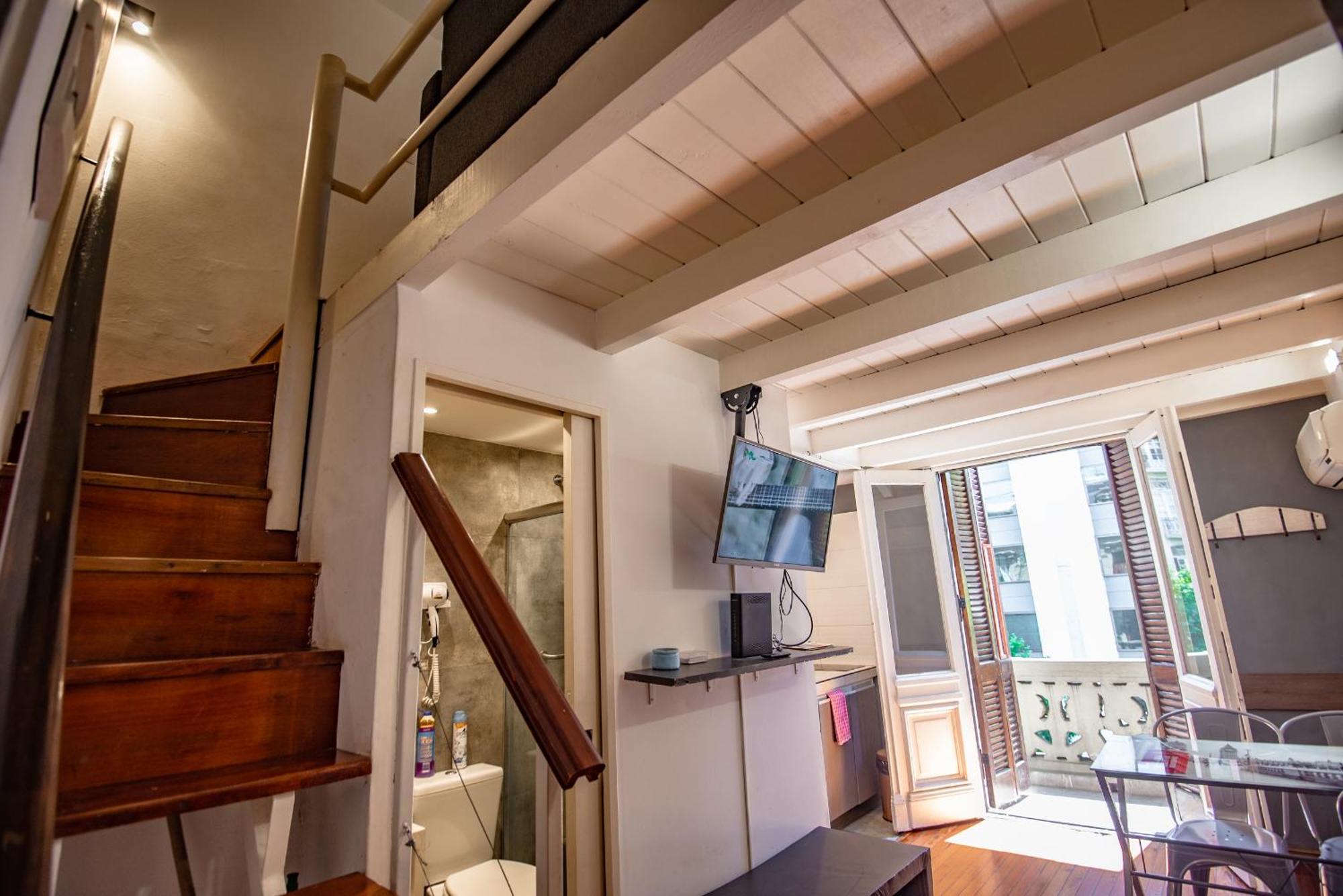 Duplex En Centro Historico Y Turistico Sobre Av. De Mayo Buenos Aires Exteriör bild